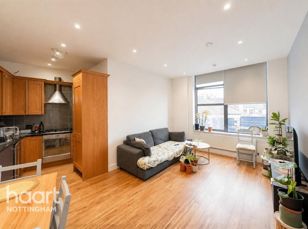 Apartment in Nottingham, Rainbow Quarter, St Ann's - View 4