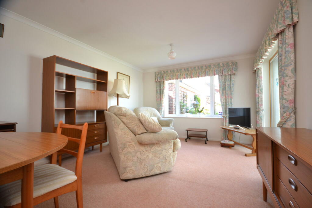 Hazel Road, Bognor Regis photo 4