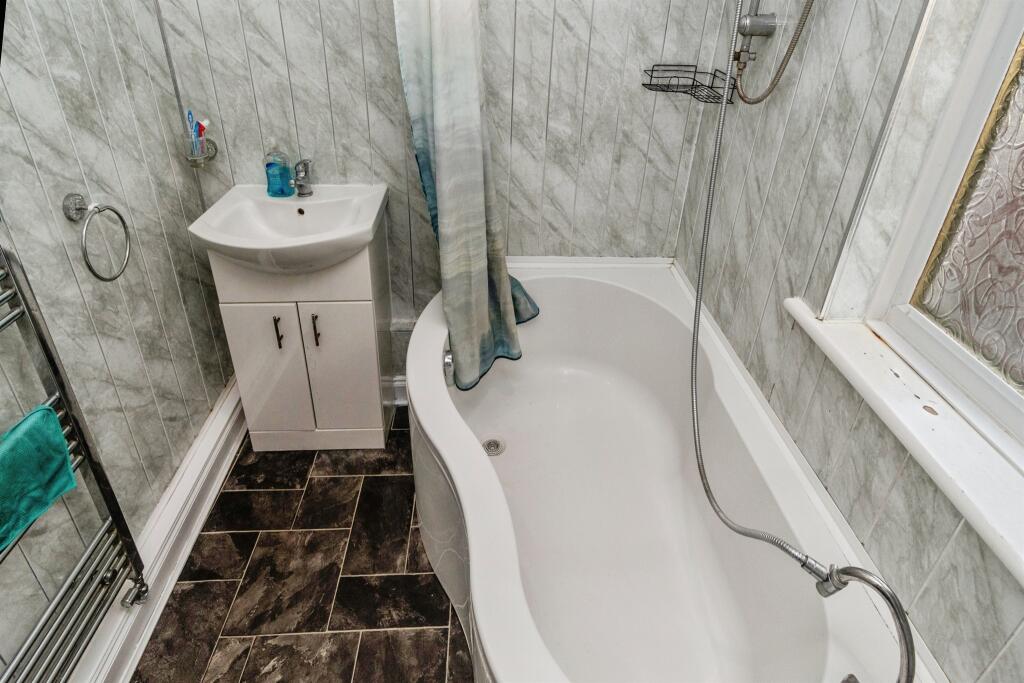 House in Dudley, West Midlands - More