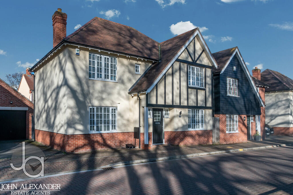4-bed detached on Lambeth Road, Colchester, £475,000