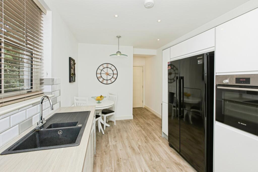 Apartment in Derby, West End, Darley Abbey - View 5