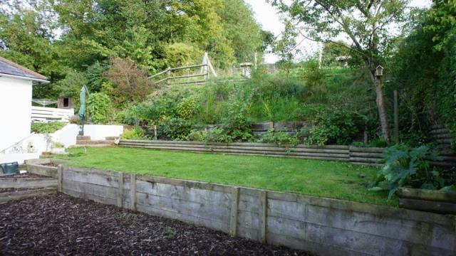 House in Basingstoke and Deane, Kingsclere - View 2