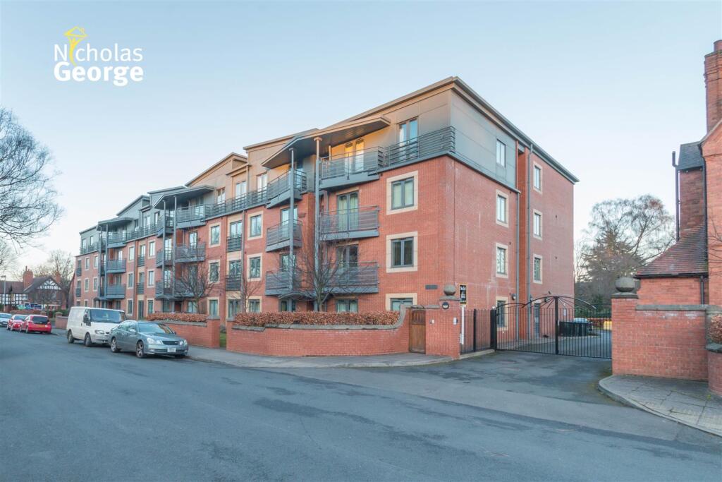 Main image of property: Spire Court, Manor Rd, Edgbaston, B16 9ND