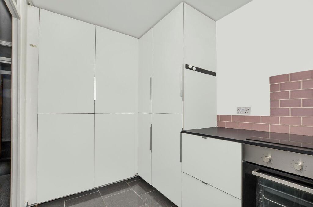 Additional image 3 of Hardwicke Place, London Colney, St Albans, AL2