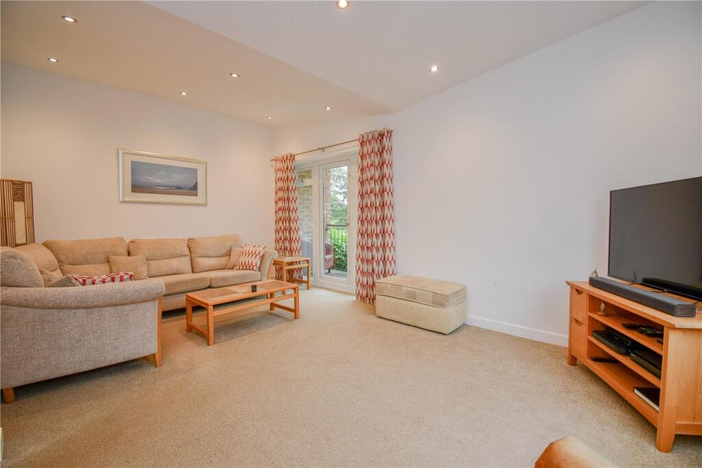 Woodlands Drive, Barnston, Wirral photo 4