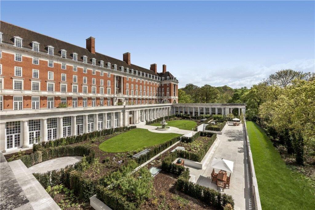 Main image of property: Star and Garter House, Richmond Hill, Richmond, TW10