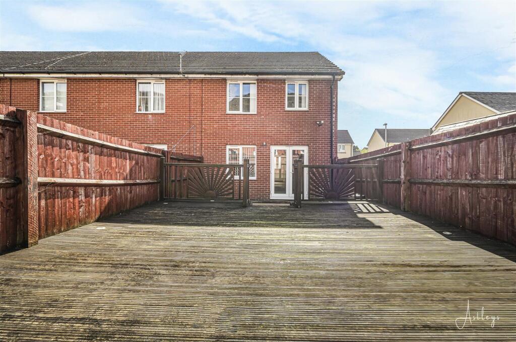 House in Swansea - More