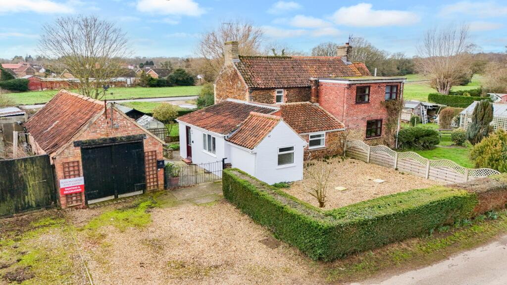 Main image of property: Low Road, Roydon, King's Lynn, Norfolk, PE32