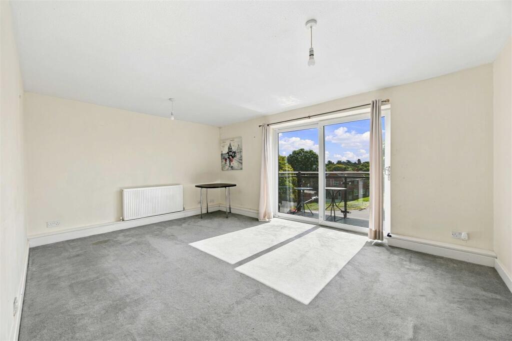 Apartment in London, Cowley - View 5