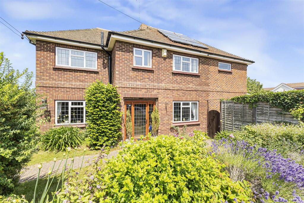 Main image of property: Coutts Avenue, Shorne
