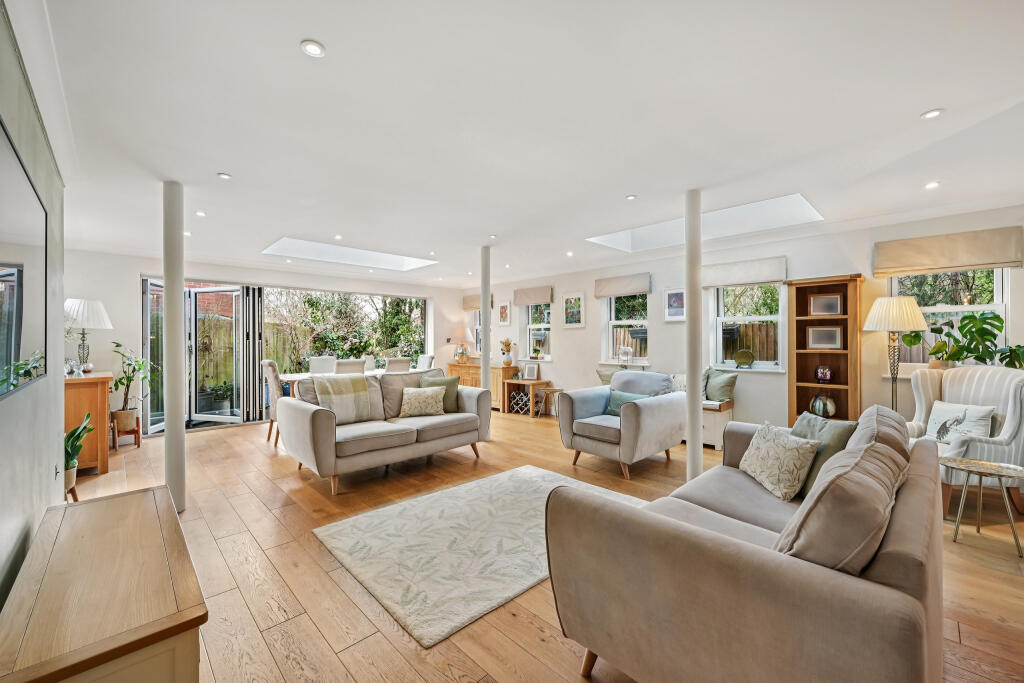 Main image of property: Half Acre Road, Hanwell, London, W7