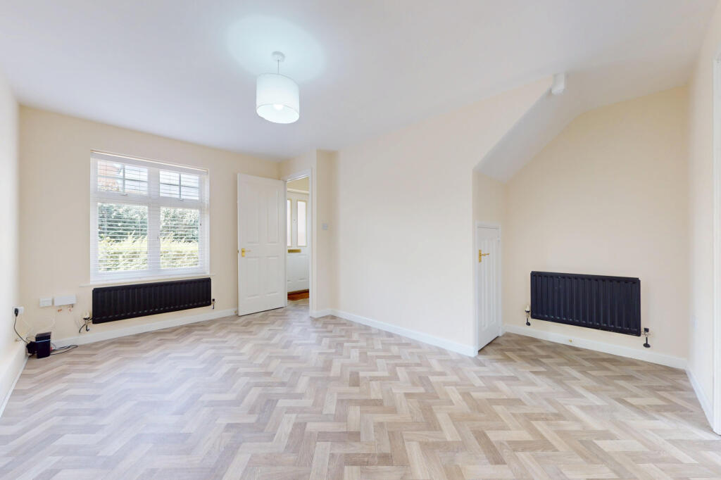 House in Tonbridge - View 2