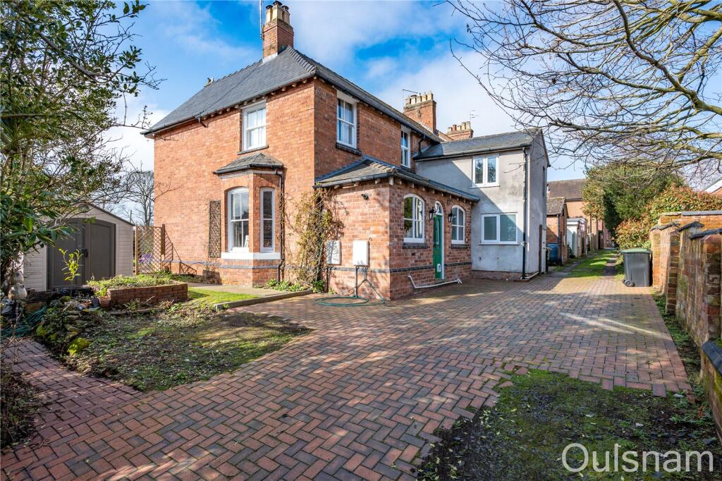 Additional image 36 of South Crescent, Bromsgrove, Worcestershire, B60