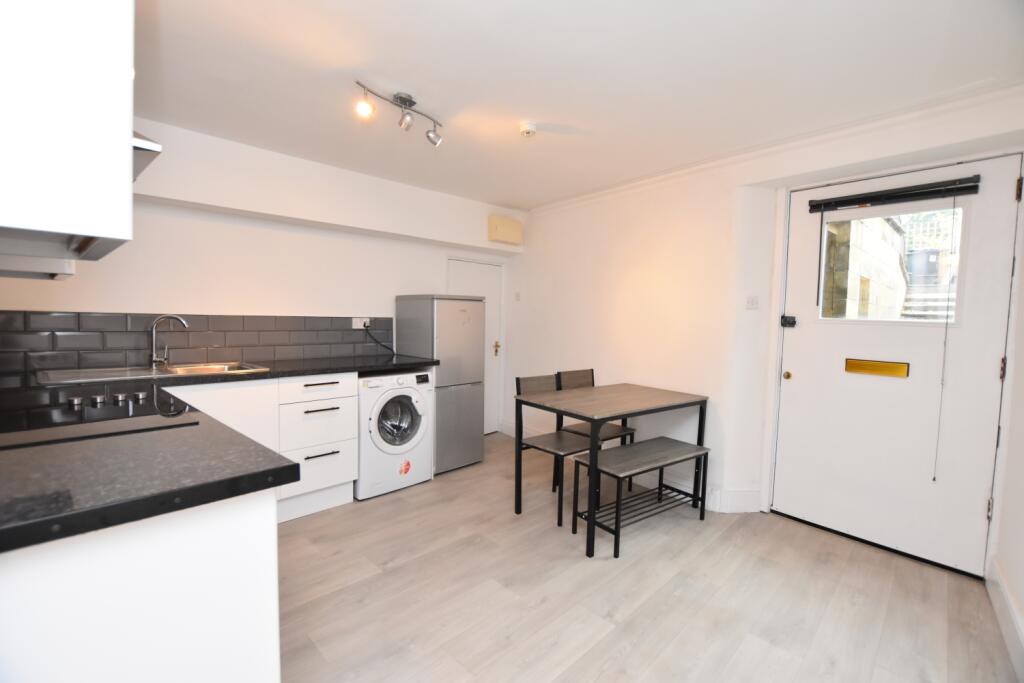 Main image of property: Upper Belgrave Road, Garden Flat, Clifton, Bristol, BS8 2XN