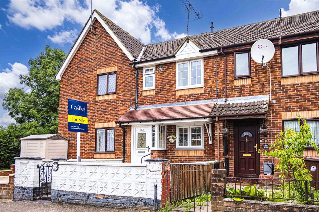 Main image of property: Aycliffe Road, Borehamwood, Hertfordshire, WD6