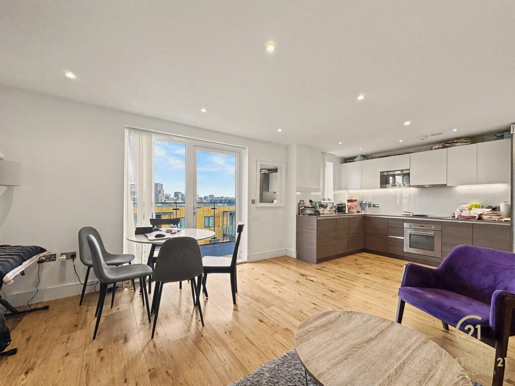 2-bed apartment on Graham Apartments, Silverworks Close, Colindale, London, NW9, £420,000
