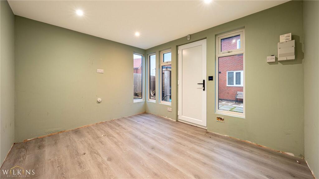 Additional image 22 of Barley Crescent, Tamworth, Staffordshire, B79