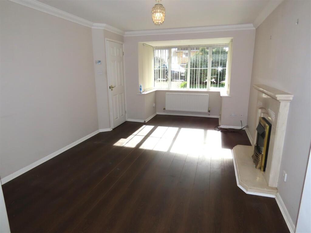 Wych Elm Close, Ellington, Morpeth photo 2