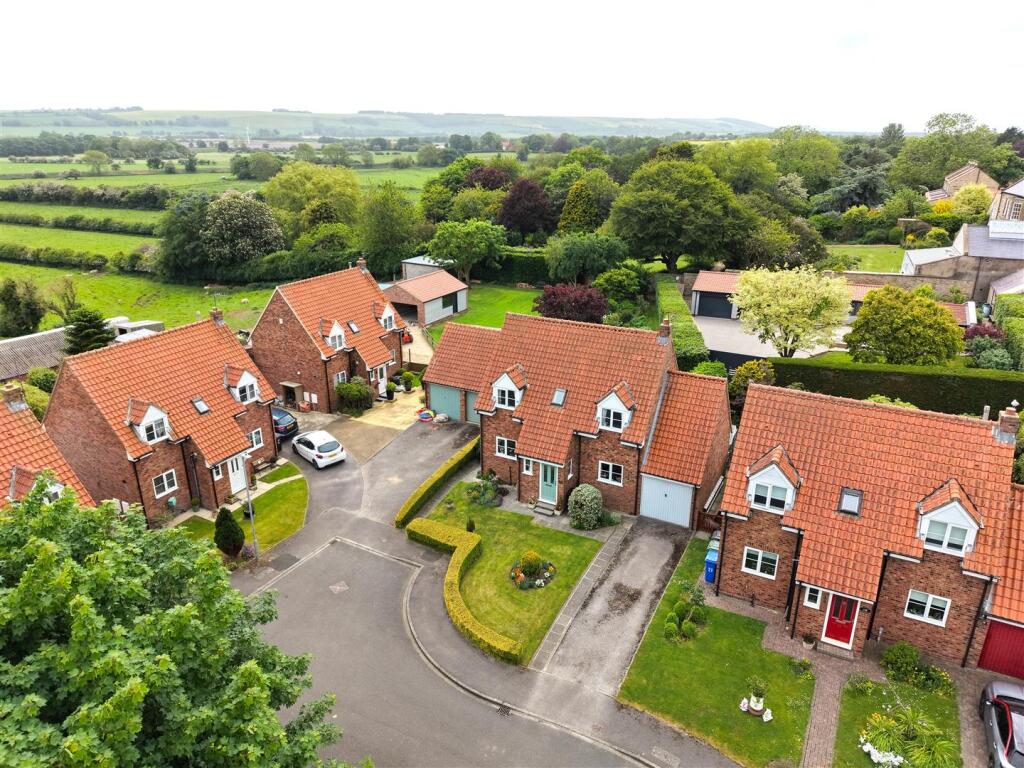 Main image of property: Meadow View, Gristhorpe, Filey