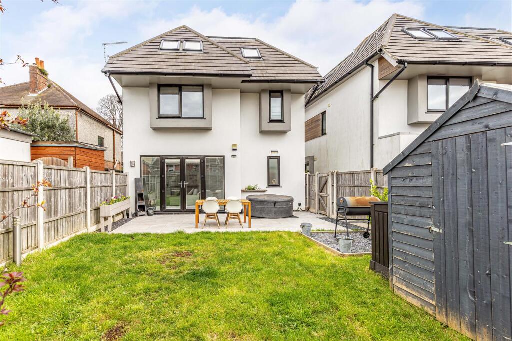 Main image of property: Victoria Park Road, Bournemouth