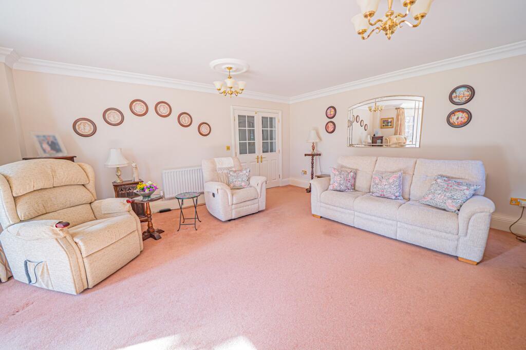 Station Road, Knowle, B93 photo 3