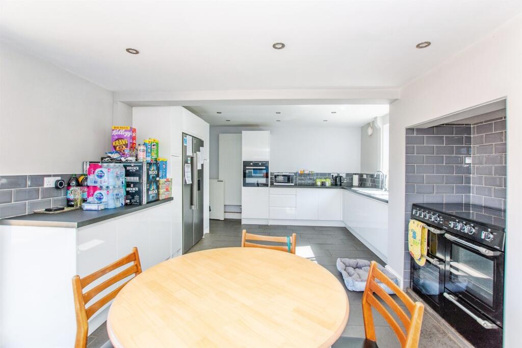 House in Peterborough - View 5