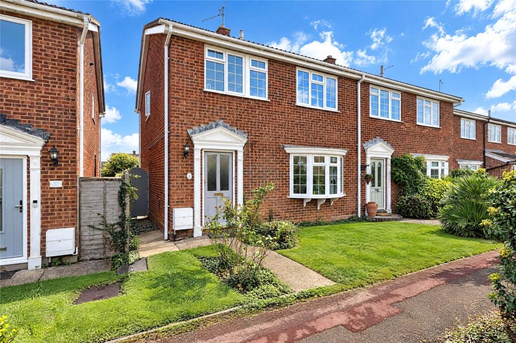 3 Bedroom Terraced in SS9 5UN