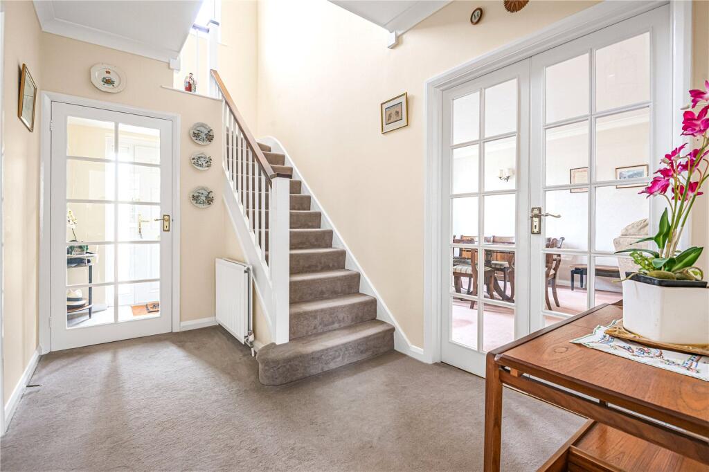 House in Hertsmere, Aldenham - View 2