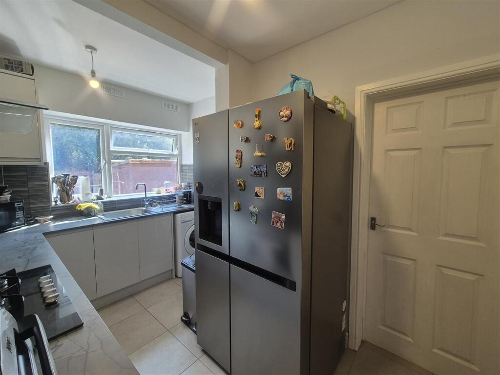 House in Dudley - View 5
