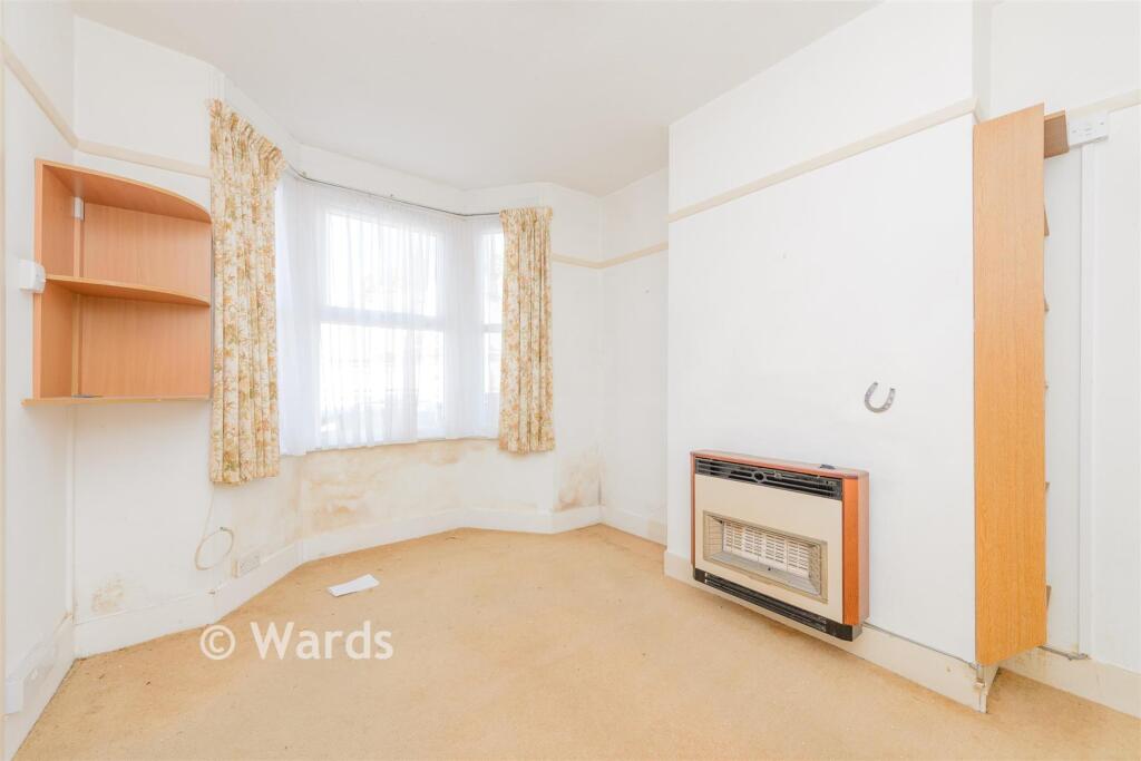 House in Gillingham, Hale - View 5