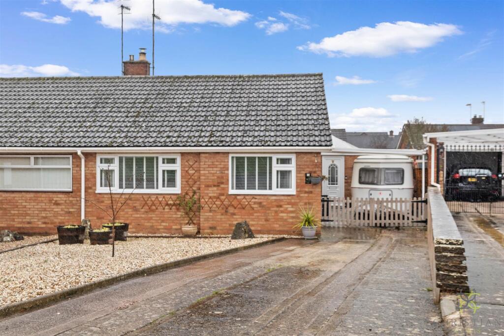 Main image of property: Evendene Road, Evesham