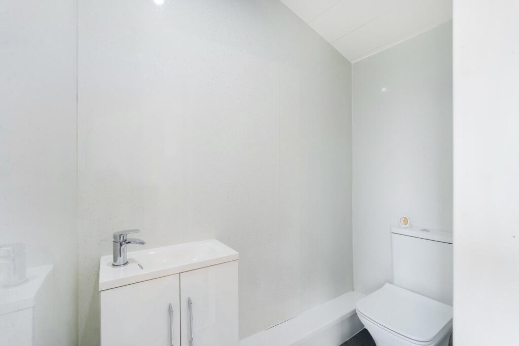 House in Linwood, Renfrewshire - View 5