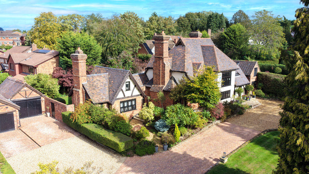 5-bed detached on Wendover, Perton Road, Wightwick, £1,300,000