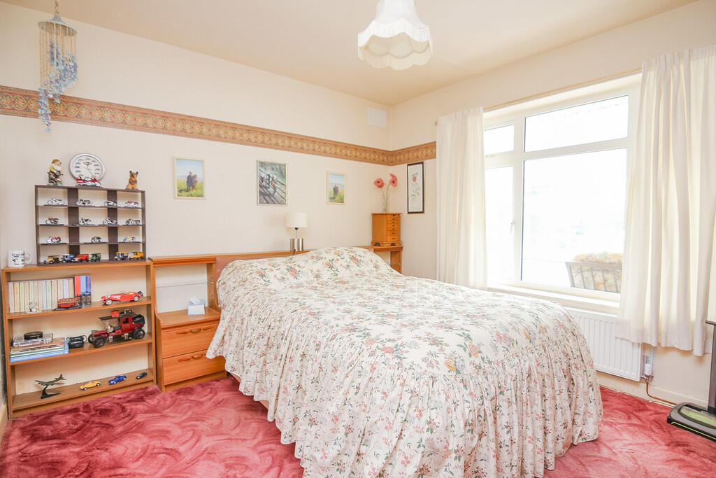 Worlebury Close, Weston-super-Mare - More