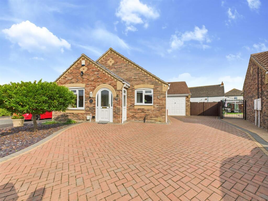 Main image of property: Faldos Way, Mablethorpe