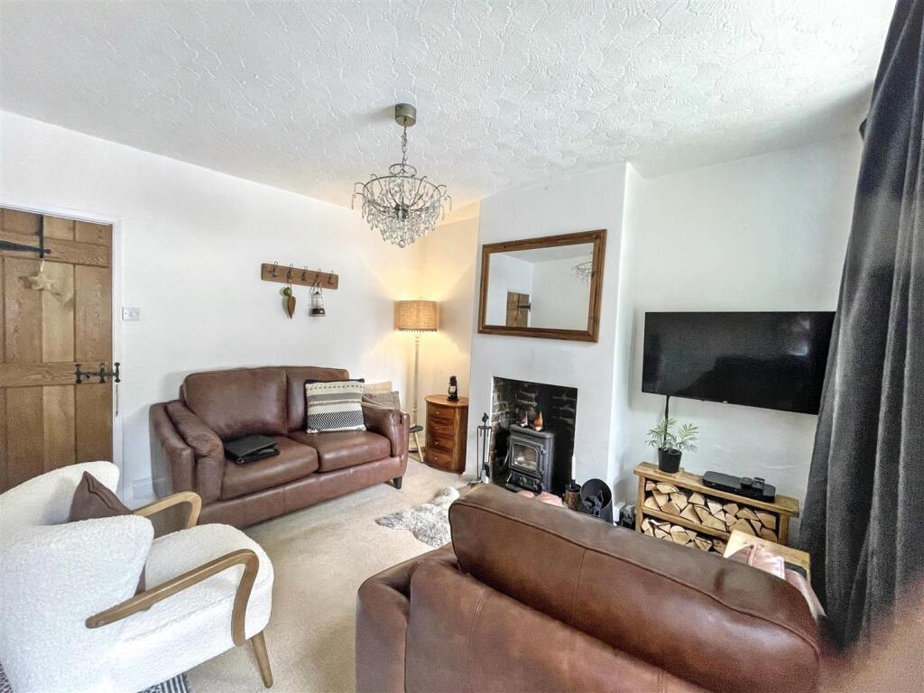 House in York - View 3