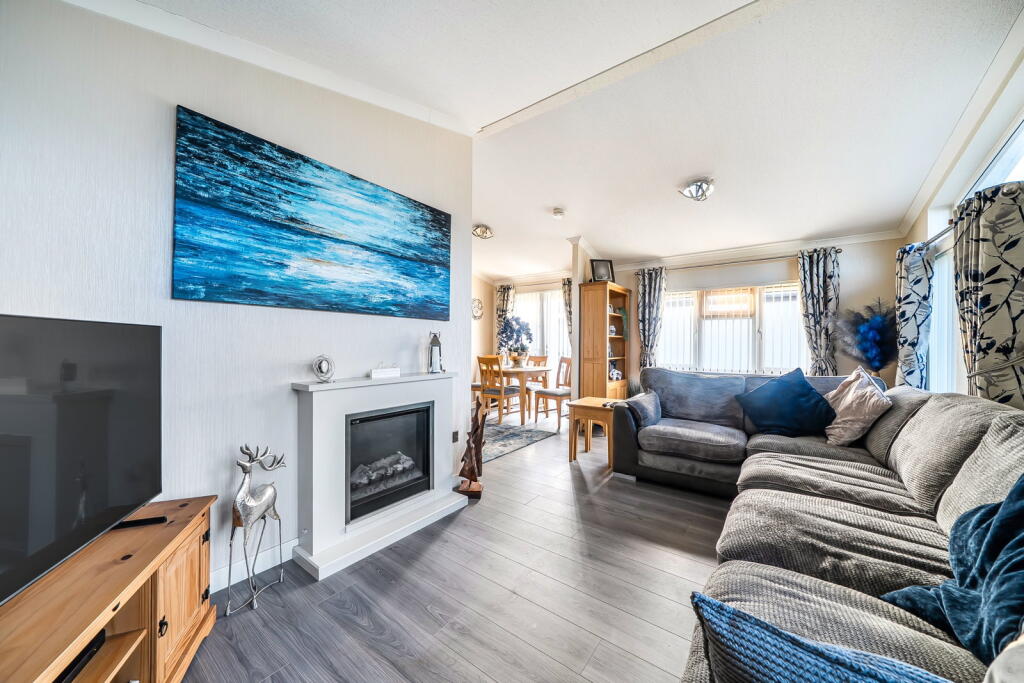 House in West Lancashire, Simonswood - View 4