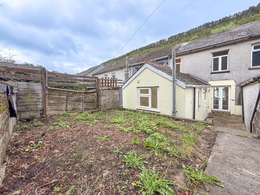 House in Newport, Abertillery - View 4