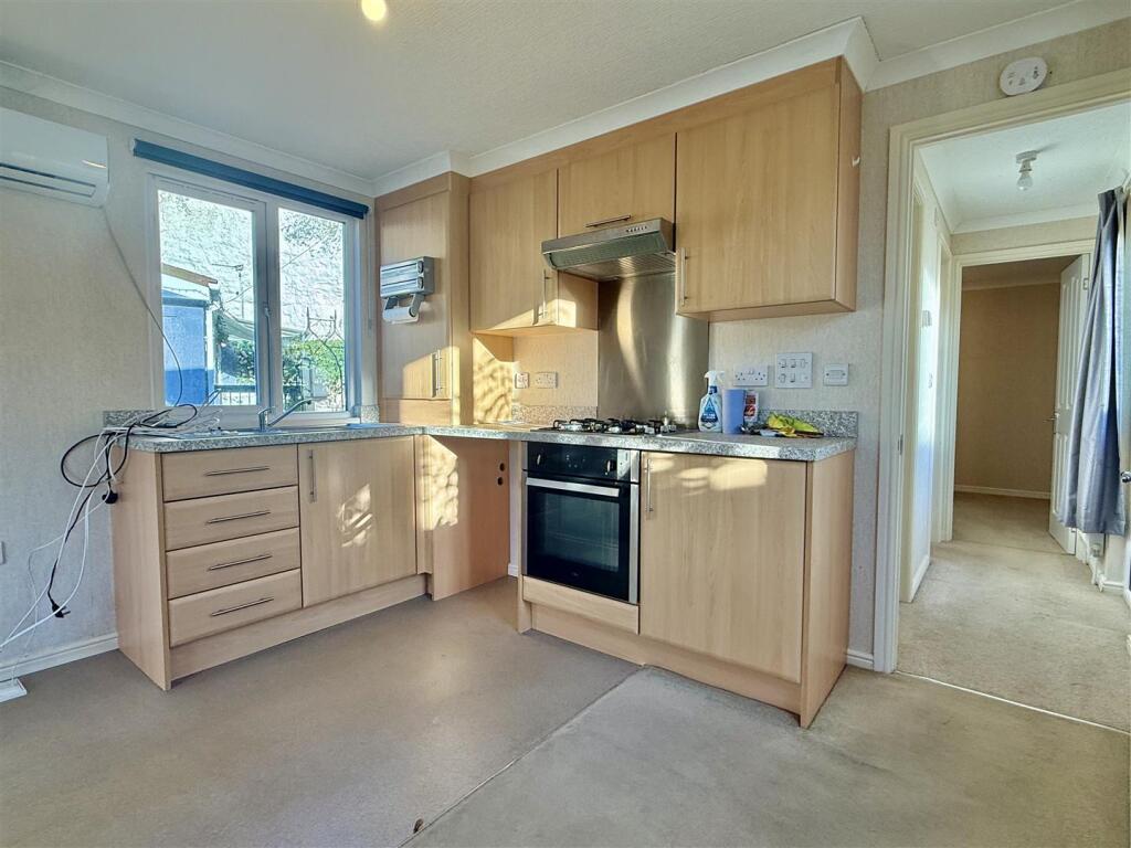 Mount Pleasant, Minster, Ramsgate photo 4