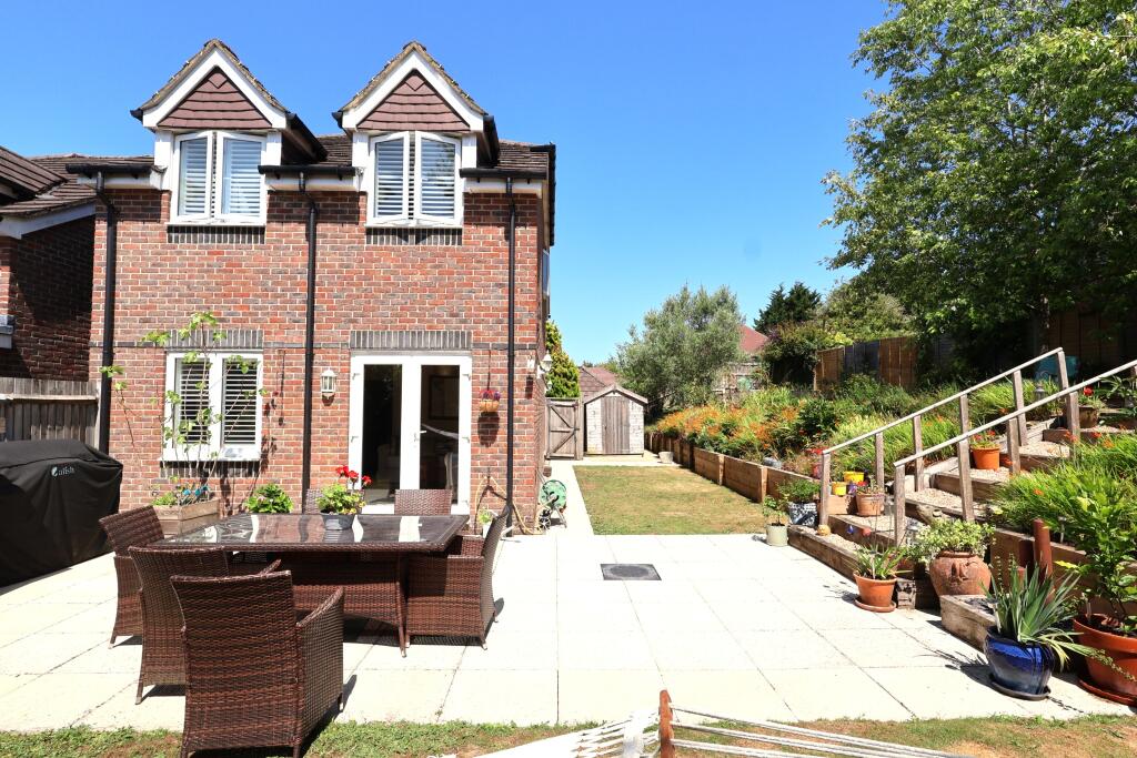 Main image of property: PINE TREE WALK, CLANFIELD