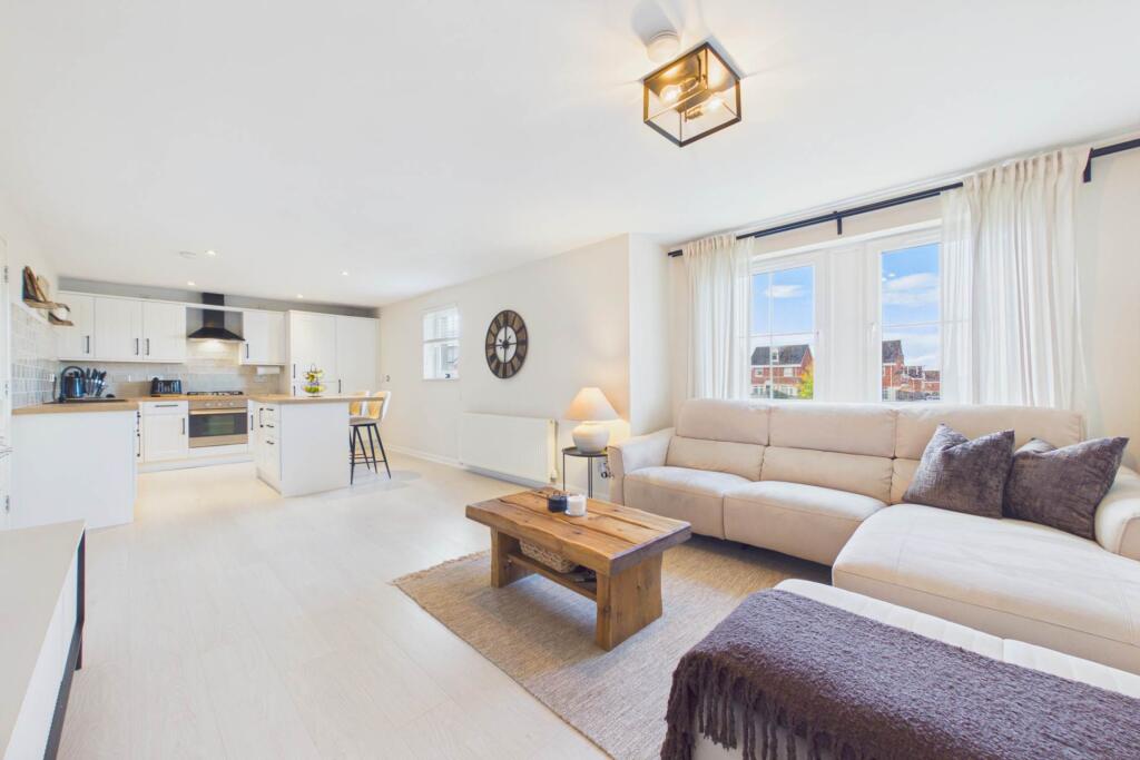 Apartment in Motherwell, North Lanarkshire - View 3
