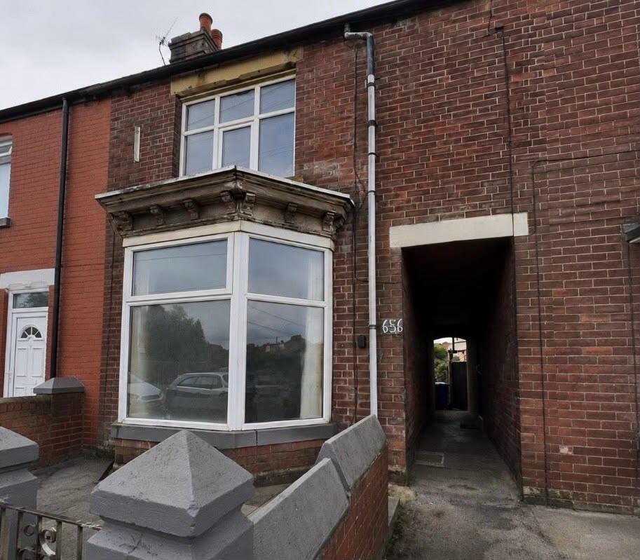 Main image of property: Number 656 City Road, Sheffield, South Yorkshire S2 1GH