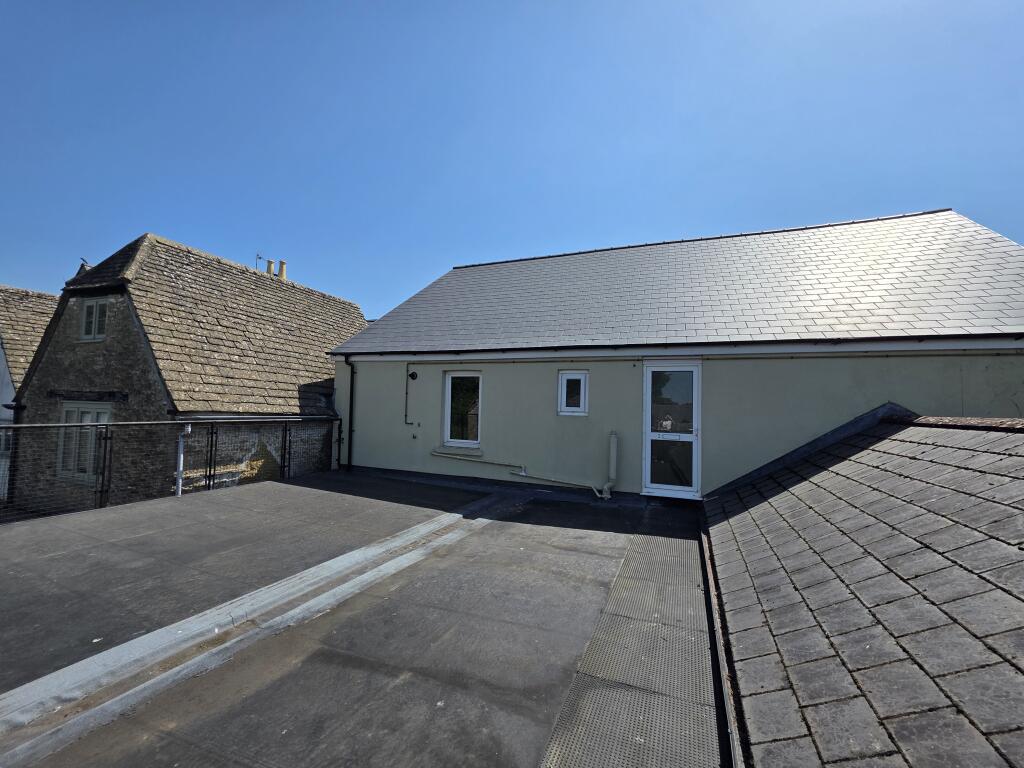 Main image of property: Cricklade
