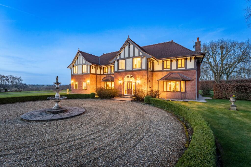 6-bed detached on The Manor House at Oakmere Hall - a glorious private setting with around 8 acres, £1,900,000