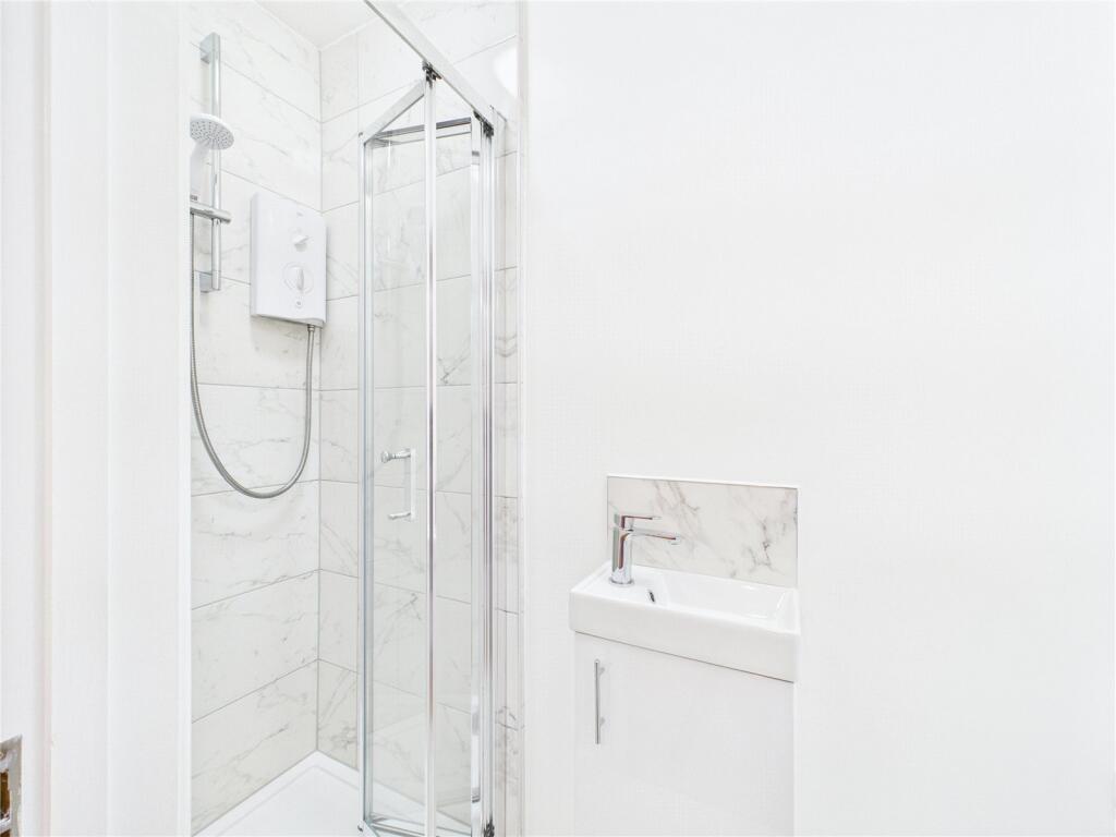 Apartment in Bristol, Brislington - More