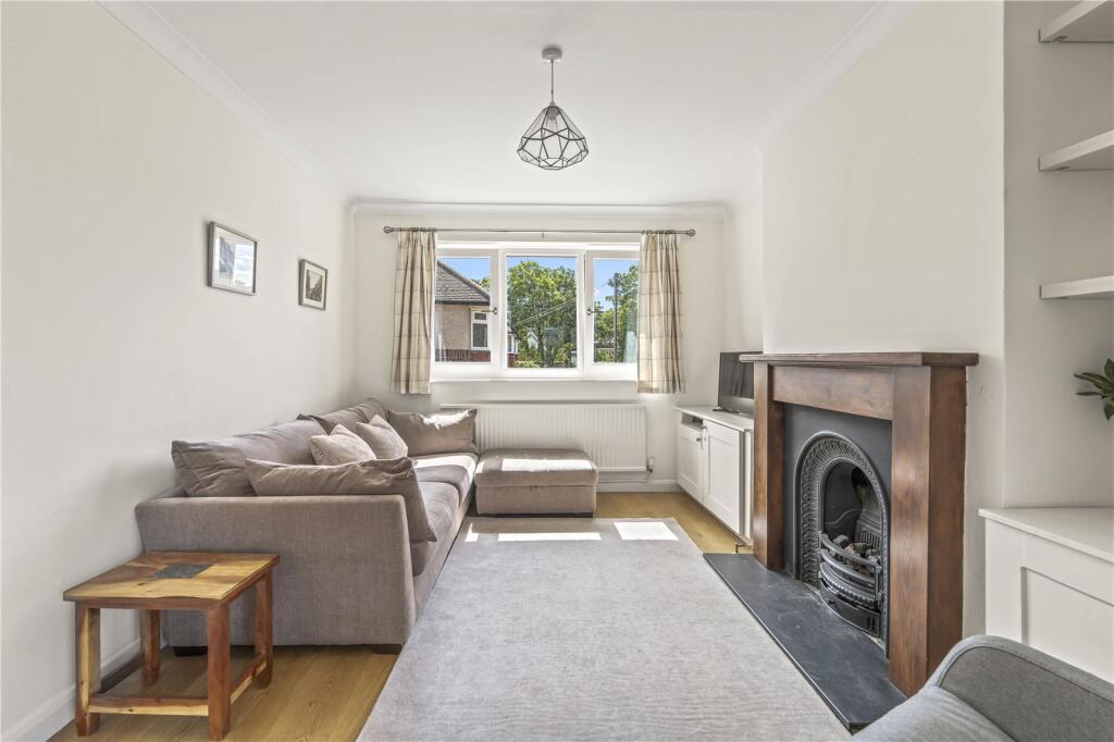 Apartment in Twickenham - View 4