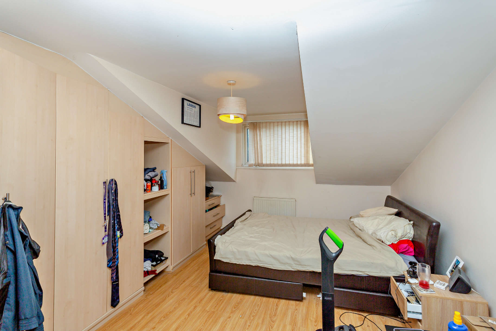 Apartment in Leeds, West Yorkshire - More