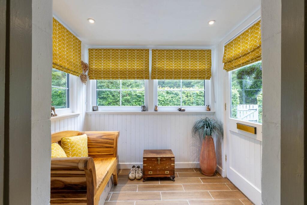 Salmon Leap Cottage, Calvine, Pitlochry PH18 5UB photo 4
