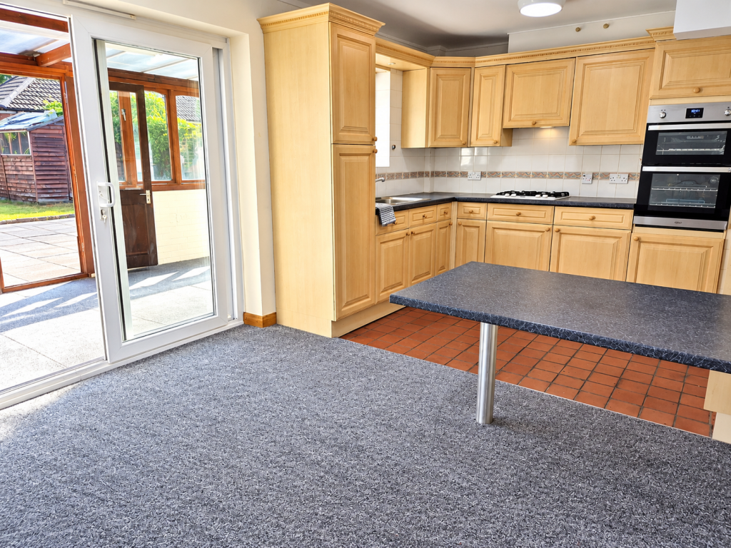 House in Southampton - View 4