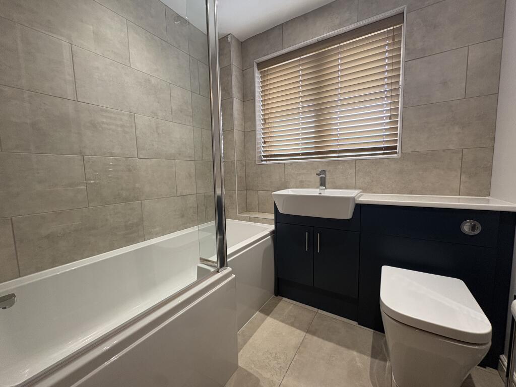 House in Peterborough - View 4